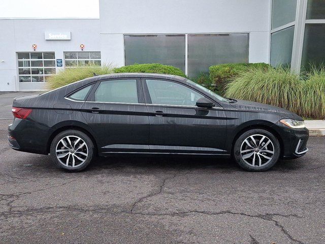 2025 Volkswagen Jetta SE