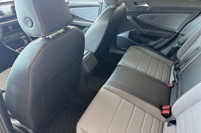 2025 Volkswagen Jetta 1.5T SE 2025 Volkswagen Jetta 1.5T SE