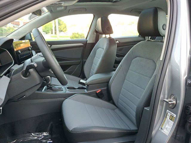 2025 Volkswagen Jetta SE