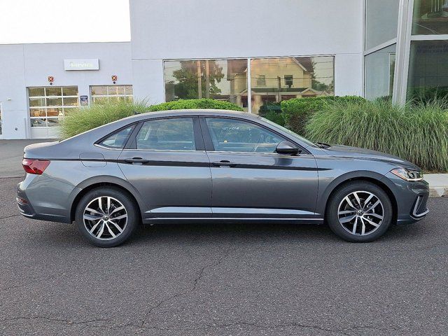 2025 Volkswagen Jetta SE