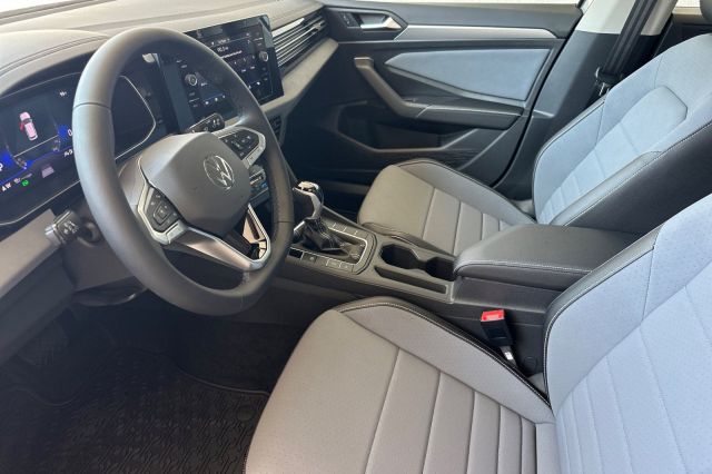 2025 Volkswagen Jetta 1.5T SE 2025 Volkswagen Jetta 1.5T SE