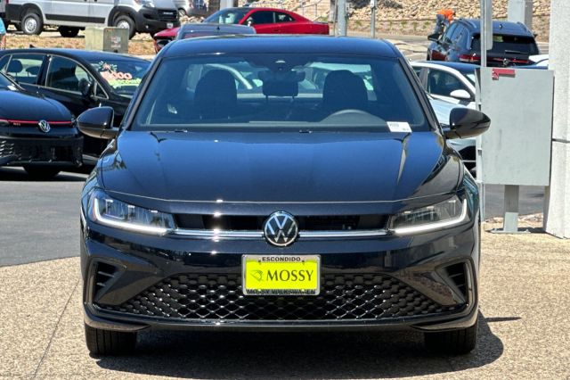 2025 Volkswagen Jetta 1.5T Sport 2025 Volkswagen Jetta 1.5T Sport