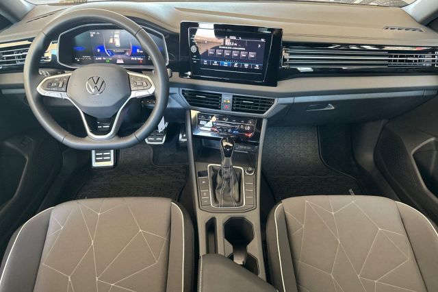 2025 Volkswagen Jetta 1.5T Sport 2025 Volkswagen Jetta 1.5T Sport