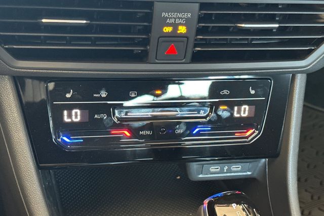 2025 Volkswagen Jetta 1.5T Sport 2025 Volkswagen Jetta 1.5T Sport