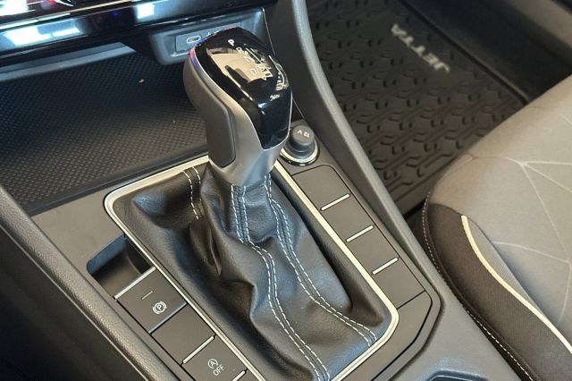 2025 Volkswagen Jetta 1.5T Sport 2025 Volkswagen Jetta 1.5T Sport