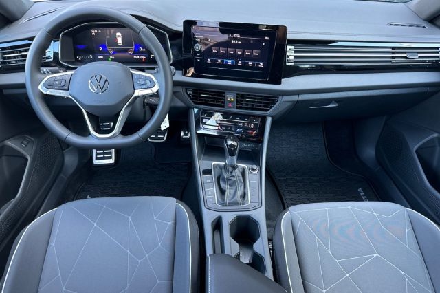 2025 Volkswagen Jetta 1.5T Sport 2025 Volkswagen Jetta 1.5T Sport