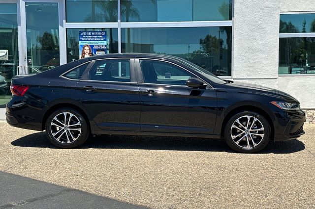 2025 Volkswagen Jetta 1.5T Sport 2025 Volkswagen Jetta 1.5T Sport