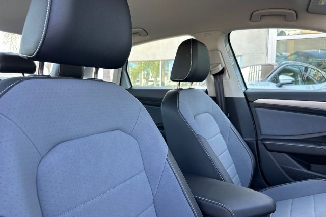 2025 Volkswagen Jetta 1.5T SE 2025 Volkswagen Jetta 1.5T SE