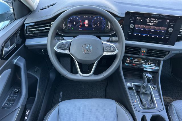 2025 Volkswagen Jetta 1.5T SEL 2025 Volkswagen Jetta 1.5T SEL