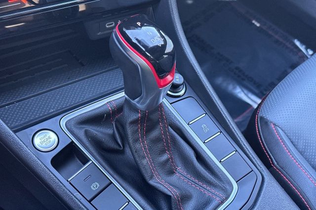 2025 Volkswagen Jetta GLI 2.0T Autobahn 2025 Volkswagen Jetta GLI 2.0T Autobahn