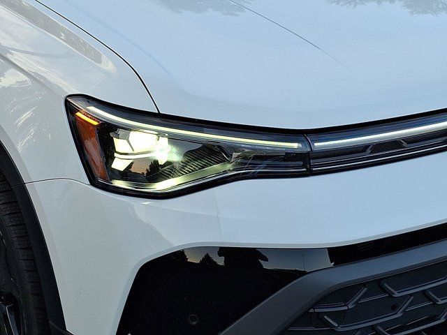 2025 Volkswagen Taos SE Black