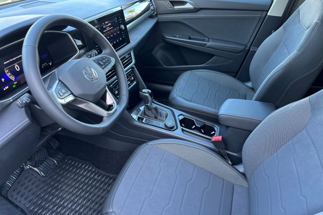 2025 Volkswagen Taos 1.5T SE Black 2025 Volkswagen Taos 1.5T SE Black