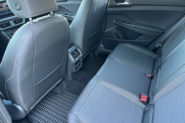 2025 Volkswagen Taos 1.5T SE Black 2025 Volkswagen Taos 1.5T SE Black