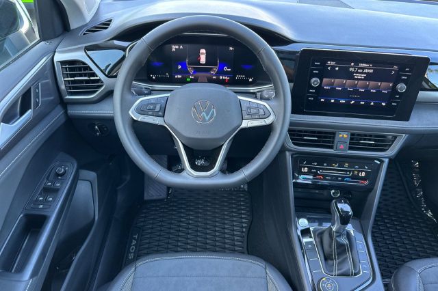 2025 Volkswagen Taos 1.5T SE Black 2025 Volkswagen Taos 1.5T SE Black