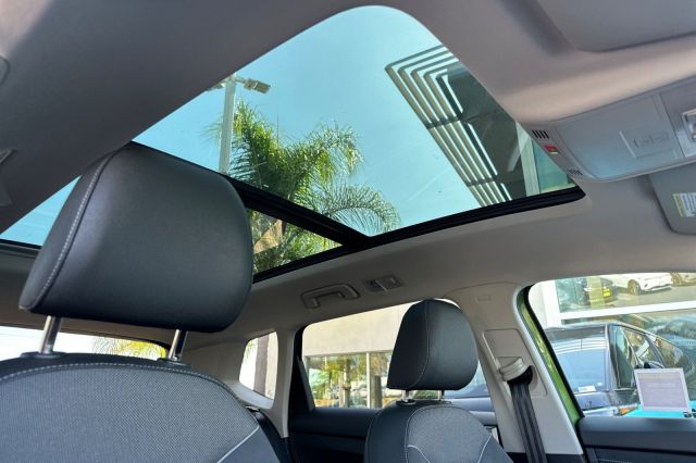 2025 Volkswagen Taos 1.5T SE Black 2025 Volkswagen Taos 1.5T SE Black