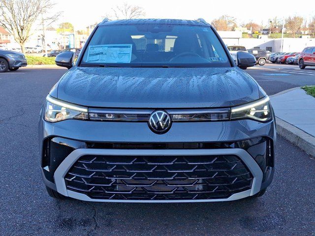 2025 Volkswagen Taos SEL