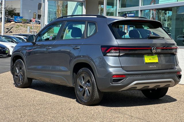 2025 Volkswagen Taos 1.5T S 2025 Volkswagen Taos 1.5T S