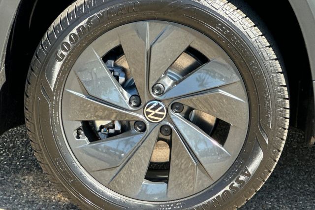 2025 Volkswagen Taos 1.5T S 2025 Volkswagen Taos 1.5T S