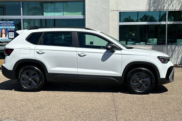 2025 Volkswagen Taos 1.5T S 2025 Volkswagen Taos 1.5T S