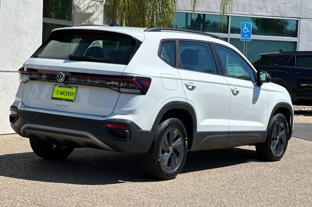 2025 Volkswagen Taos 1.5T S 2025 Volkswagen Taos 1.5T S