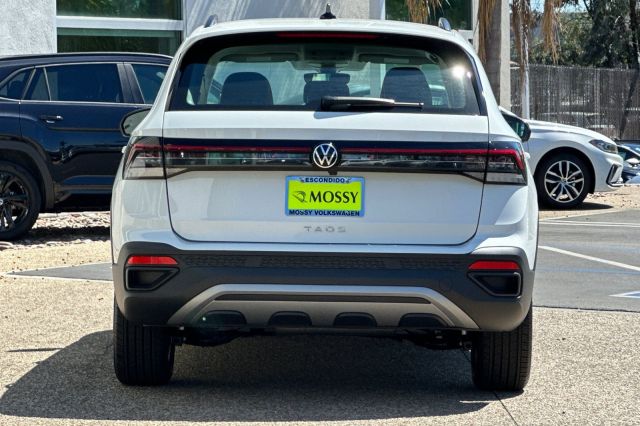 2025 Volkswagen Taos 1.5T S 2025 Volkswagen Taos 1.5T S