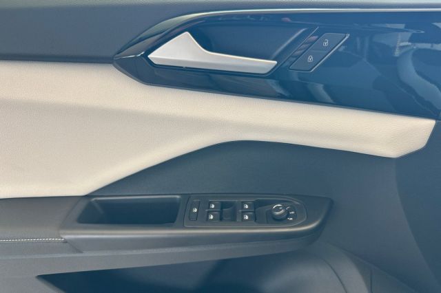 2025 Volkswagen Taos 1.5T S 2025 Volkswagen Taos 1.5T S