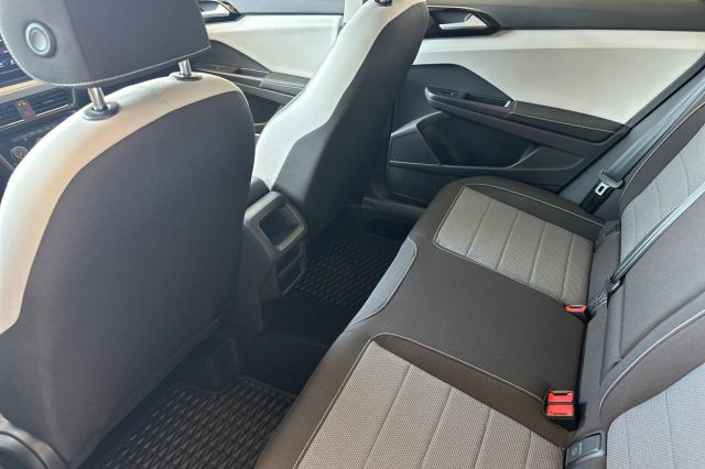 2025 Volkswagen Taos 1.5T S 2025 Volkswagen Taos 1.5T S