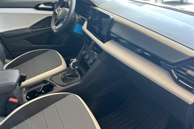 2025 Volkswagen Taos 1.5T S 2025 Volkswagen Taos 1.5T S
