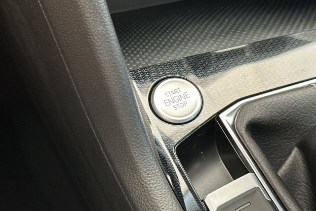 2025 Volkswagen Taos 1.5T S 2025 Volkswagen Taos 1.5T S