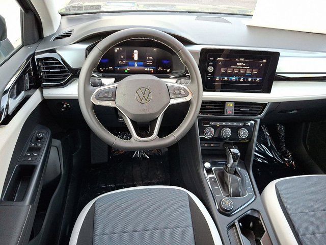 2025 Volkswagen Taos S