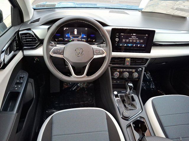 2025 Volkswagen Taos S