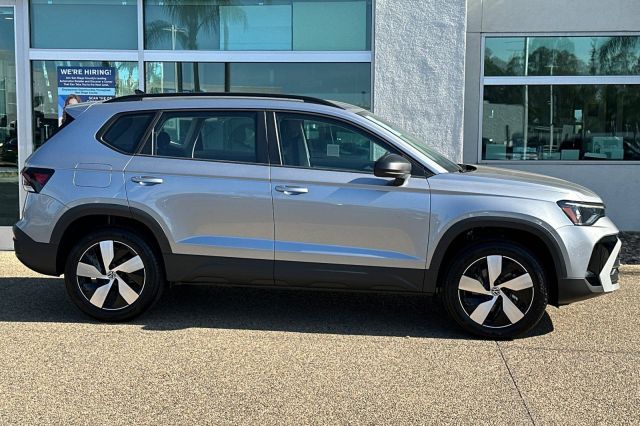 2025 Volkswagen Taos 1.5T S 2025 Volkswagen Taos 1.5T S