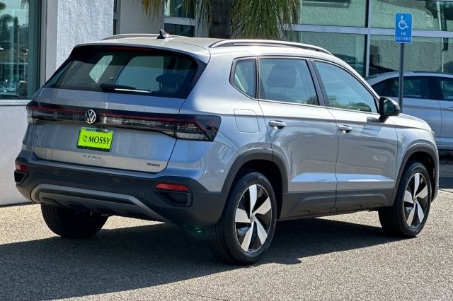 2025 Volkswagen Taos 1.5T S 2025 Volkswagen Taos 1.5T S