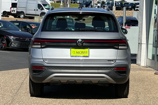 2025 Volkswagen Taos 1.5T S 2025 Volkswagen Taos 1.5T S