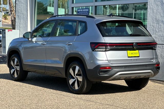 2025 Volkswagen Taos 1.5T S 2025 Volkswagen Taos 1.5T S