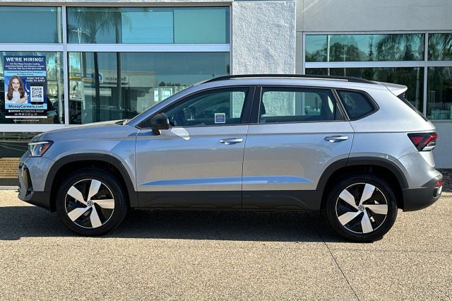 2025 Volkswagen Taos 1.5T S 2025 Volkswagen Taos 1.5T S