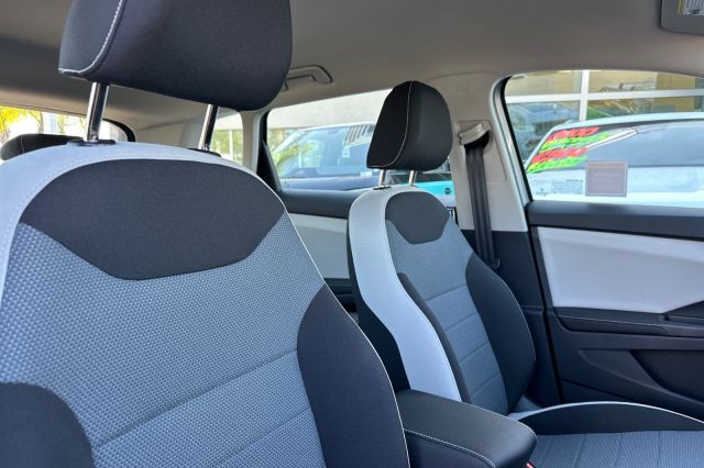 2025 Volkswagen Taos 1.5T S 2025 Volkswagen Taos 1.5T S