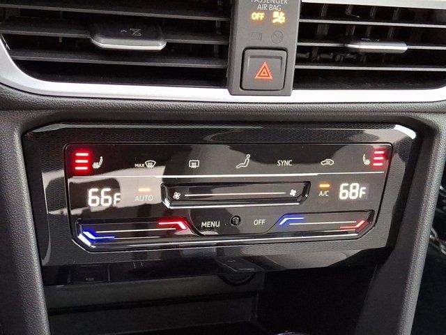 2025 Volkswagen Taos SE