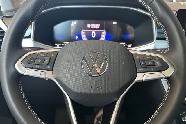 2025 Volkswagen Taos 1.5T SE 2025 Volkswagen Taos 1.5T SE