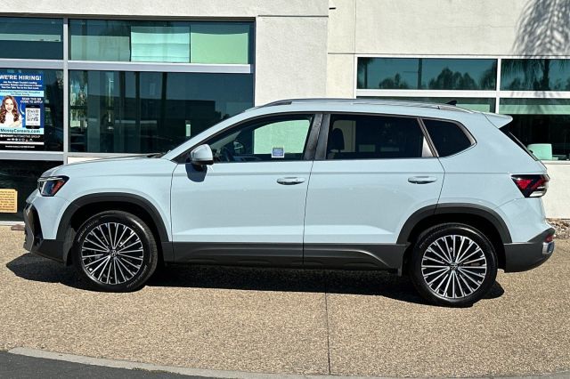 2025 Volkswagen Taos 1.5T SE 2025 Volkswagen Taos 1.5T SE