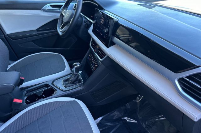 2025 Volkswagen Taos 1.5T SE 2025 Volkswagen Taos 1.5T SE