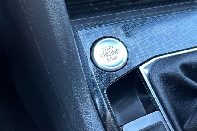 2025 Volkswagen Taos 1.5T SE 2025 Volkswagen Taos 1.5T SE