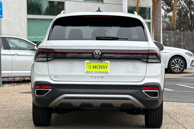 2025 Volkswagen Taos 1.5T SE 2025 Volkswagen Taos 1.5T SE