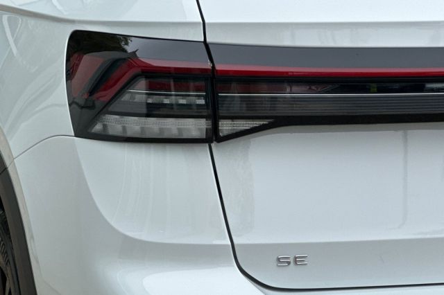 2025 Volkswagen Taos 1.5T SE 2025 Volkswagen Taos 1.5T SE