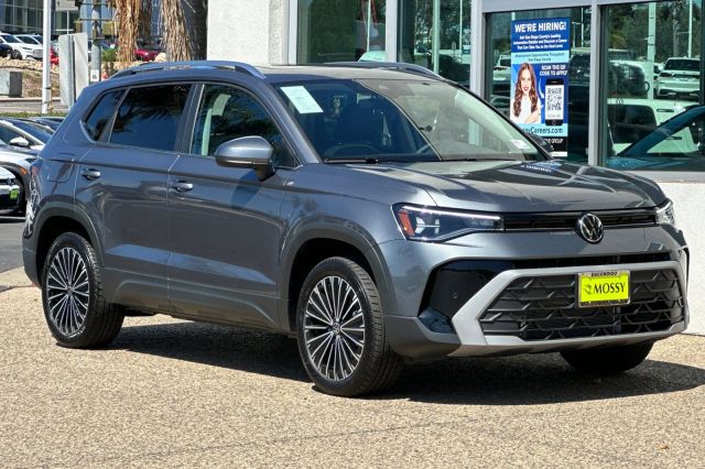 2025 Volkswagen Taos 1.5T SE 2025 Volkswagen Taos 1.5T SE