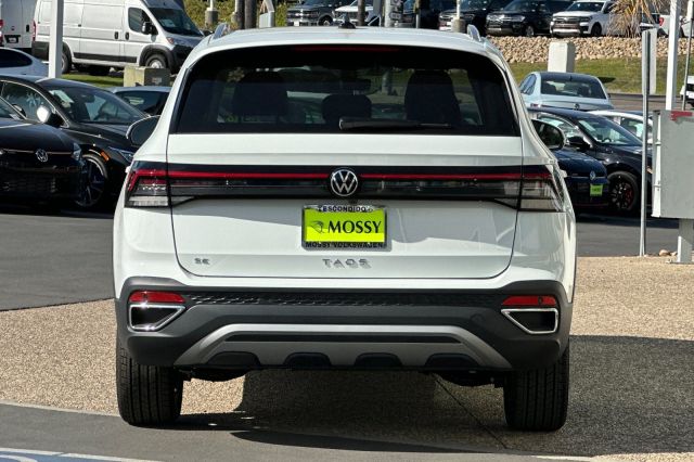 2025 Volkswagen Taos 1.5T SE 2025 Volkswagen Taos 1.5T SE