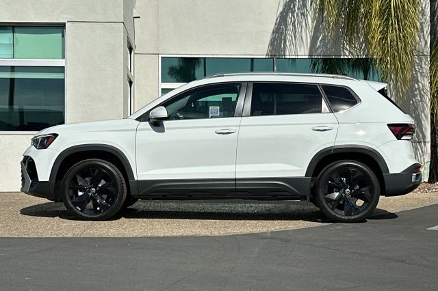 2025 Volkswagen Taos 1.5T SE 2025 Volkswagen Taos 1.5T SE