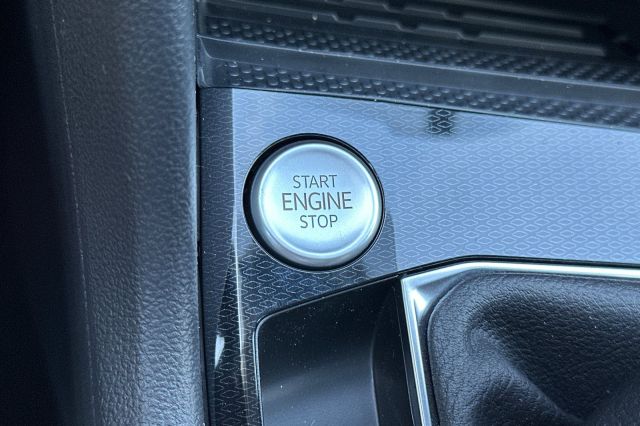 2025 Volkswagen Taos 1.5T SE 2025 Volkswagen Taos 1.5T SE