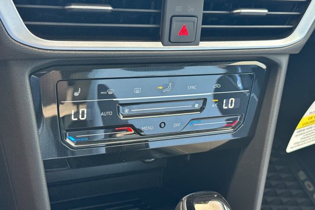 2025 Volkswagen Taos 1.5T SE 2025 Volkswagen Taos 1.5T SE