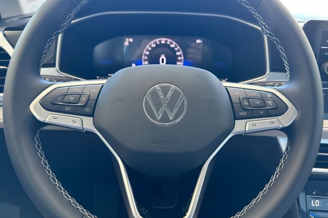 2025 Volkswagen Taos 1.5T SE 2025 Volkswagen Taos 1.5T SE